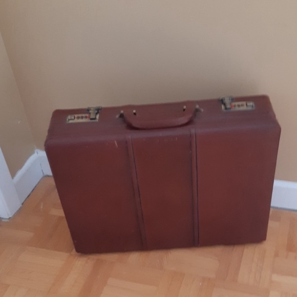 Leather - Picture 1 of 2